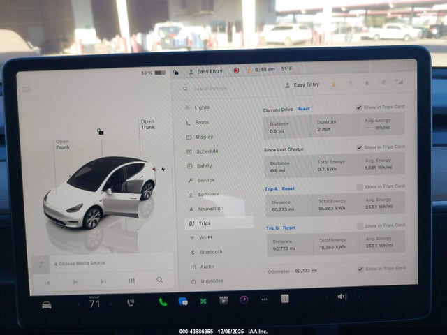 43886355 :رقم المزاد ، 7SAYGDEE1NA015657 vin ، 2022 Tesla Model Y Long Range Dual Motor All-wheel Drive مزاد بيع