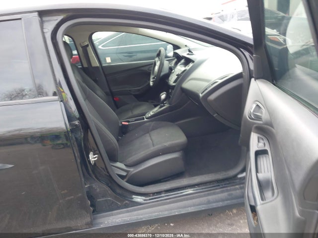 Ford FOCUS S 2018 1FADP3E28JL203989 Image 5