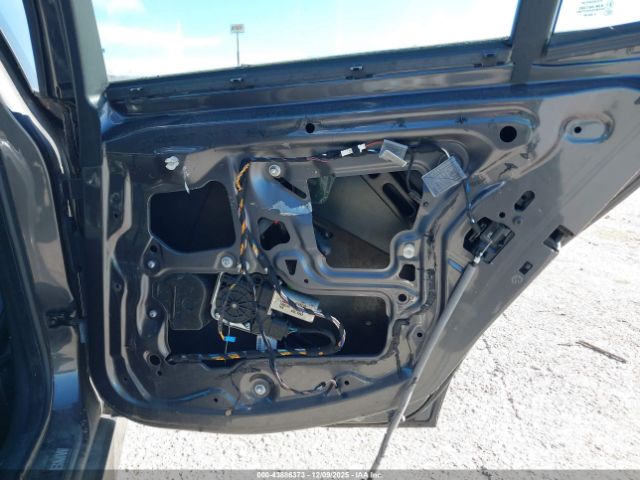 2006 BMW 330I WBAVB335X6AZ88140 Photo 5