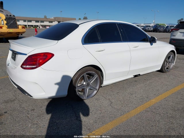 55SWF4JB5JU253235 Mercedes-Benz C 300