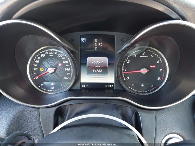 55SWF4JB5JU253235 Mercedes-Benz C 300