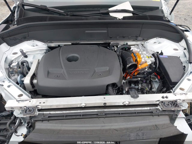 2025 VOLVO XC90 PLUG-IN HYBRID YV4H60JG5S1385532 Photo 9