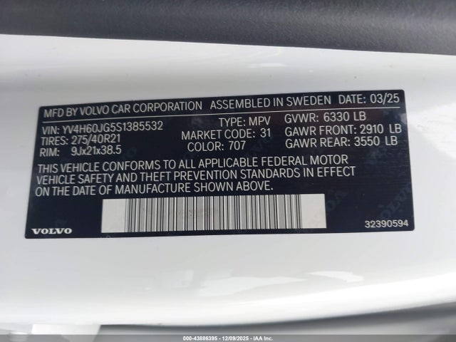 2025 VOLVO XC90 PLUG-IN HYBRID YV4H60JG5S1385532 Photo 8