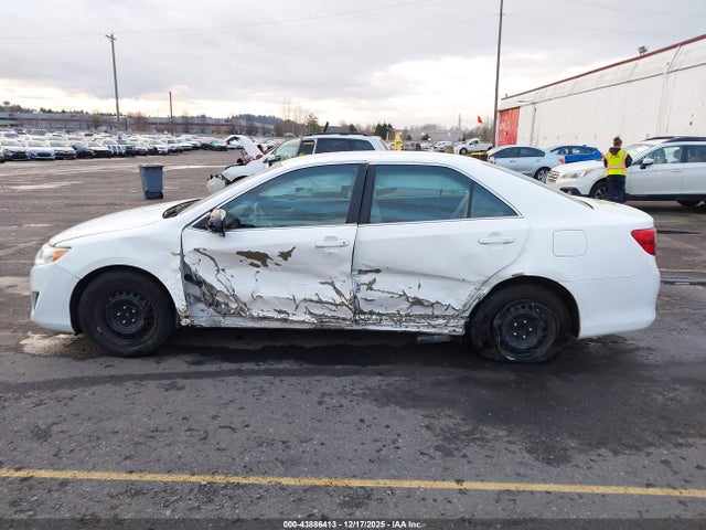 Toyota CAMRY LE 2014 4T4BF1FK7ER422855 Image 14
