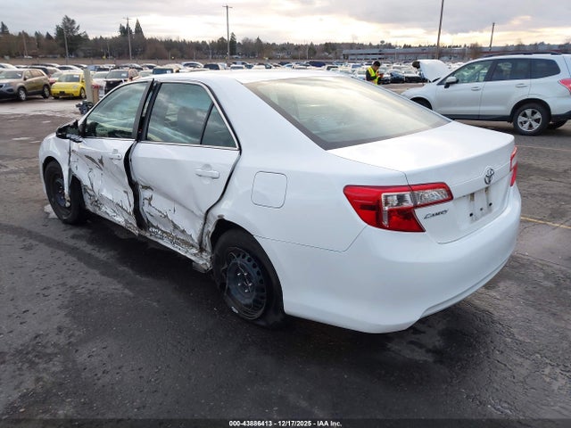Toyota CAMRY LE 2014 4T4BF1FK7ER422855 Image 3