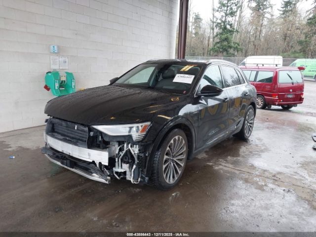 2019 AUDI E-TRON WA1VAAGE4KB006007 Photo 1