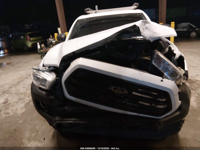 5TFRX5GN6JX121271 Toyota Tacoma Sr