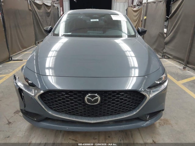 Mazda Mazda3 2.5 S Carbon Edition 2025 JM1BPBCM9S1784593 Image 12