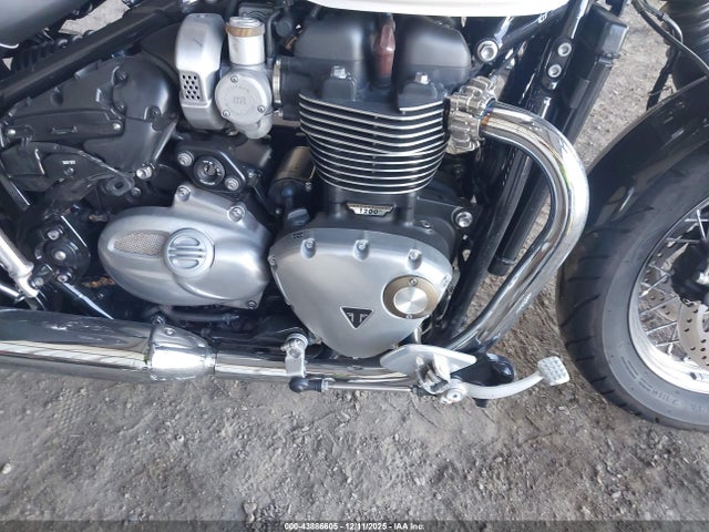 2023 TRIUMPH MOTORCYCLE BONNEVILLE SMTD46HL5PTBK0025 Photo 7