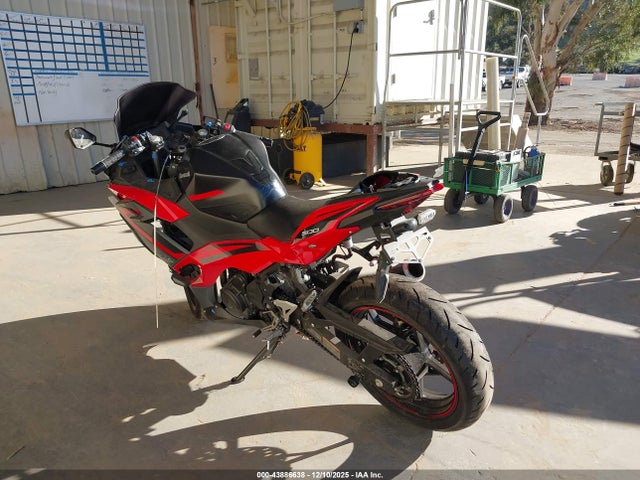 2025 KAWASAKI EX500 ML5EXGJ19SDA34271 Photo 2
