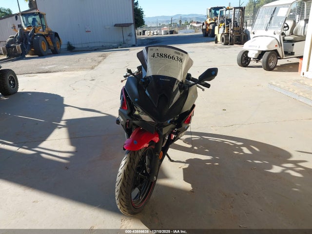 2025 KAWASAKI EX500 ML5EXGJ19SDA34271 Photo 4