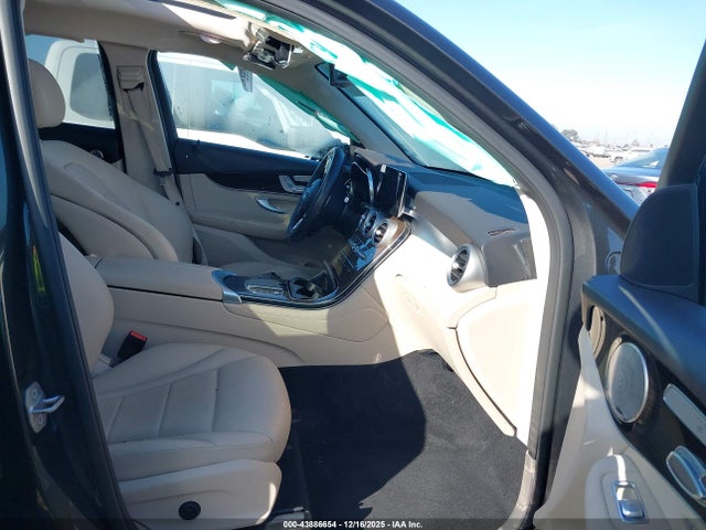 W1N0G8EBXMV277843 Mercedes-Benz Glc 300 4matic Suv