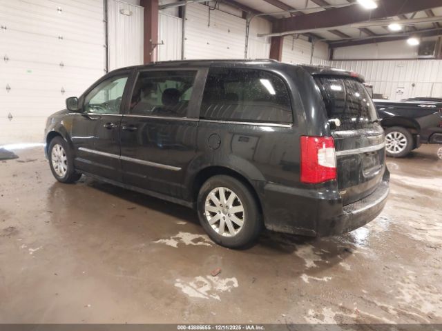 2016 CHRYSLER TOWN & COUNTRY 2C4RC1BG4GR281900 Photo 2
