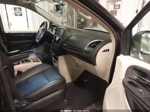 2016 CHRYSLER TOWN & COUNTRY 2C4RC1BG4GR281900 Photo 4