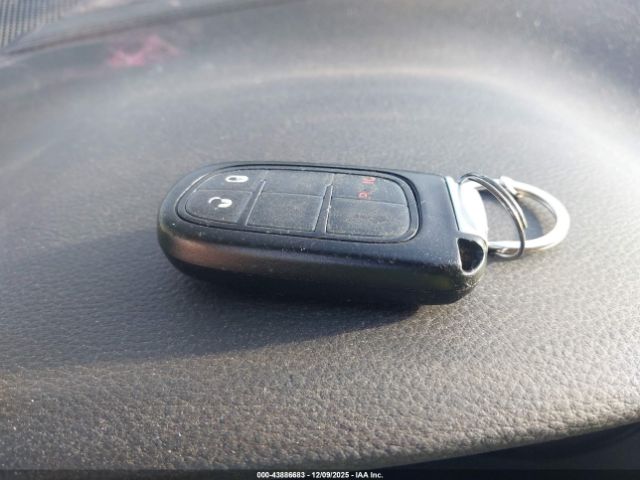 2019 JEEP CHEROKEE 1C4PJLLB9KD265425 Photo 10