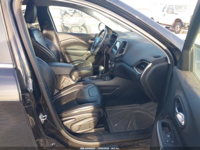 2019 JEEP CHEROKEE 1C4PJLLB9KD265425 Photo 4