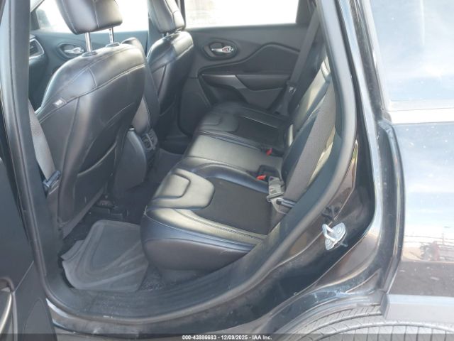 2019 JEEP CHEROKEE 1C4PJLLB9KD265425 Photo 7