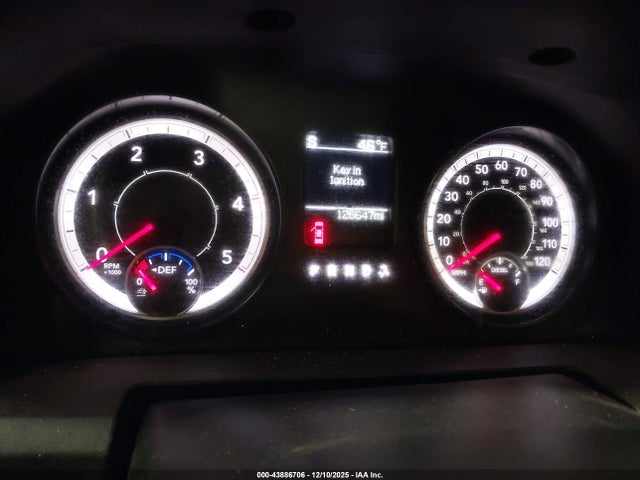 3C6UR5HL8GG140832 RAM 2500 Tradesman