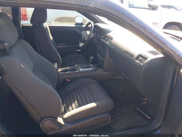 2012 DODGE CHALLENGER 2C3CDYAGXCH285967 Photo 4