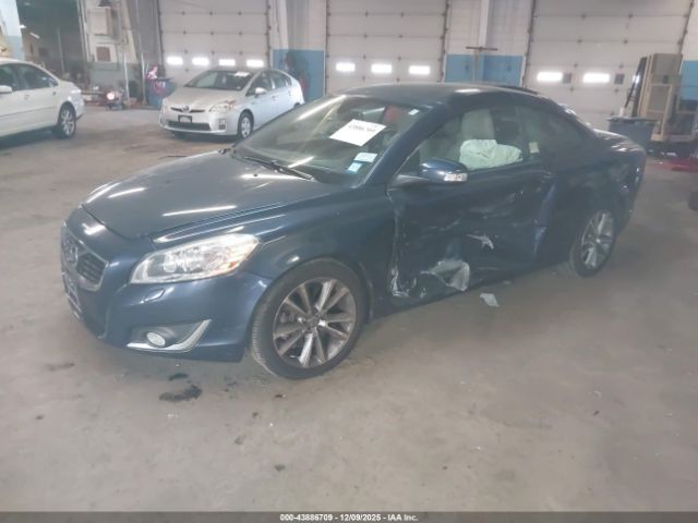 2013 VOLVO C70 YV1672MC5DJ140674 Photo 1