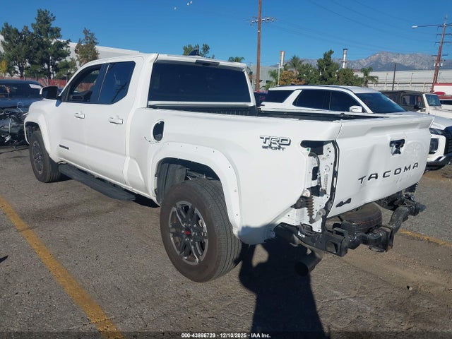 2024 Toyota Tacoma მანქანა იყიდება აუქციონზე, vin: 3TMLB5JN7RM070989, აუქციონის ნომერი: 43886729