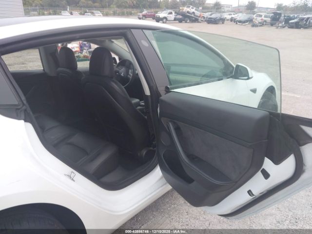2023 TESLA MODEL 3 5YJ3E1EA1PF479921 Photo 7