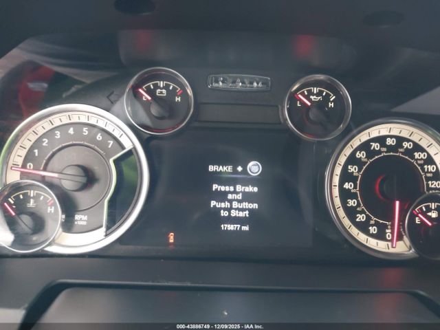 2017 RAM 1500 1C6RR7MT8HS754619 Photo 6