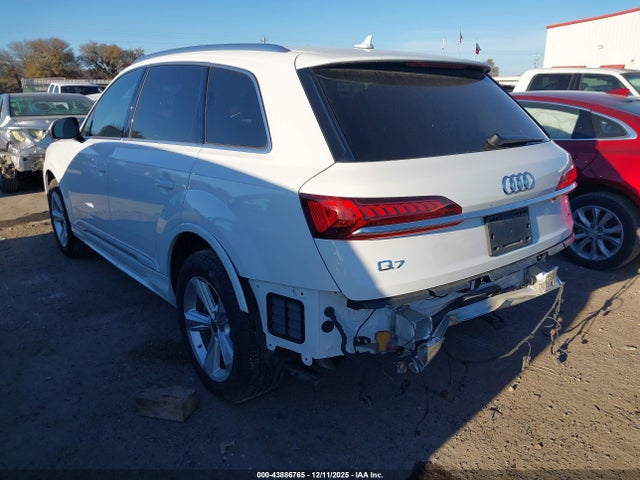 2022 AUDI Q7 WA1AXBF79ND016983 Photo 2