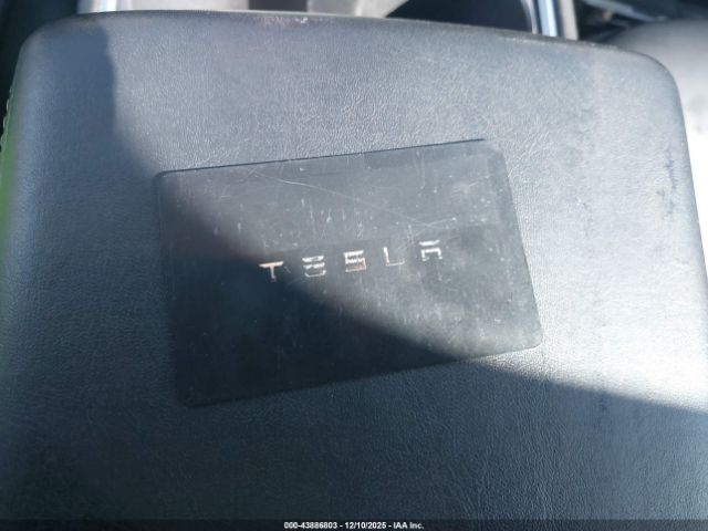 2021 TESLA MODEL Y 5YJYGDEE5MF204066 Photo 10