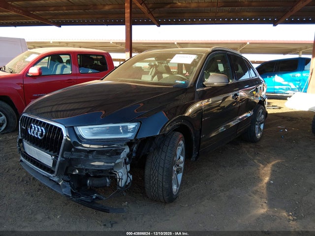 2015 AUDI Q3 WA1GFCFS4FR003666 Photo 1
