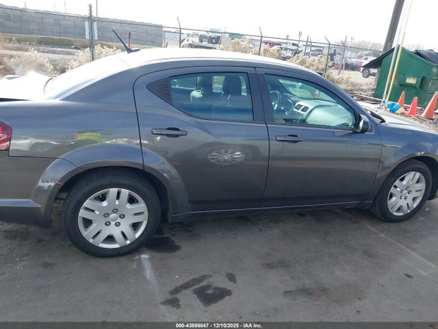 1C3CDZAB7EN228775 Dodge AVENGER SE