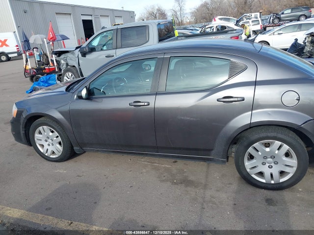 1C3CDZAB7EN228775 Dodge AVENGER SE