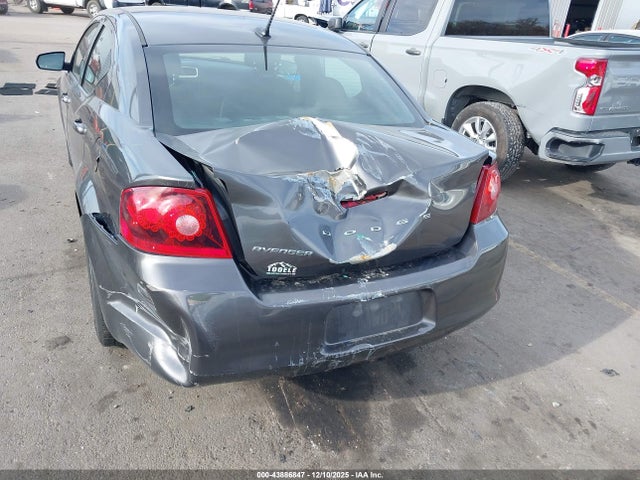 1C3CDZAB7EN228775 Dodge AVENGER SE