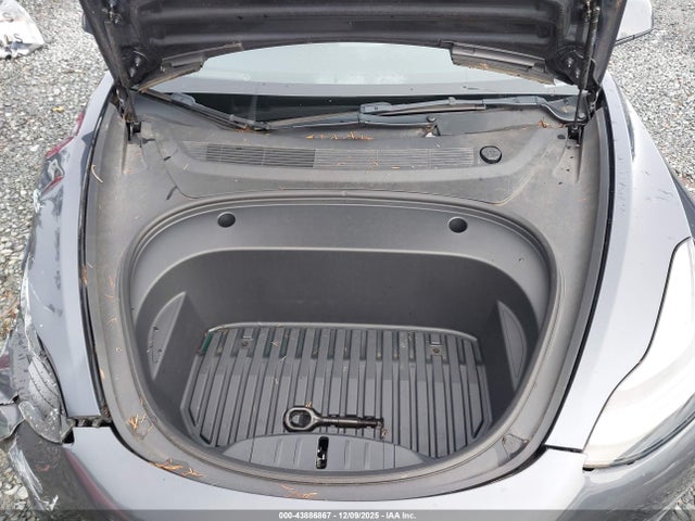 2023 Tesla Model 3 Rear-wheel Drive მანქანა იყიდება აუქციონზე, vin: 5YJ3E1EA8PF398415, აუქციონის ნომერი: 43886867