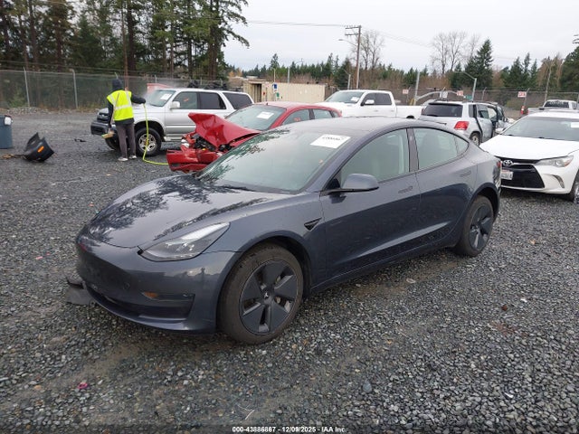 2023 Tesla Model 3 Rear-wheel Drive მანქანა იყიდება აუქციონზე, vin: 5YJ3E1EA8PF398415, აუქციონის ნომერი: 43886867