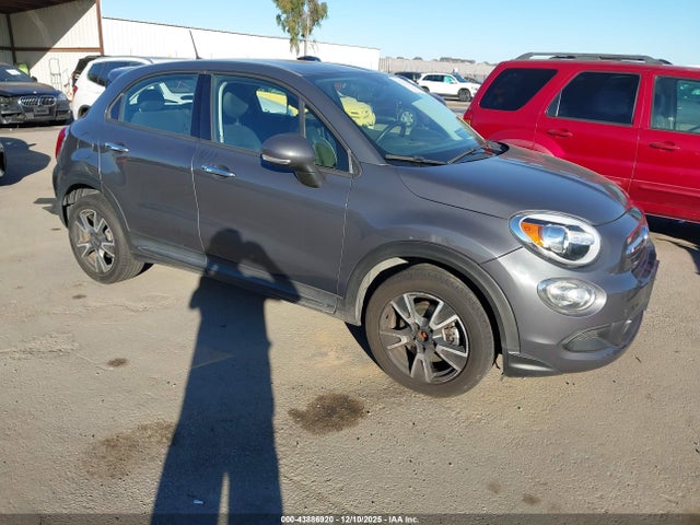 2018 FIAT 500X ZFBCFXAB7JP684691