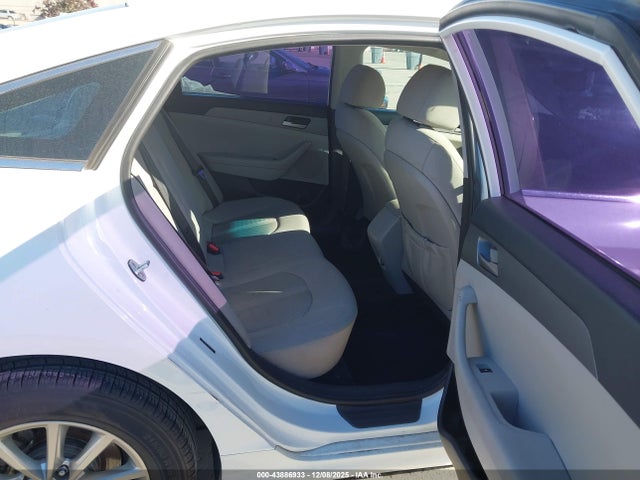 43886933 :رقم المزاد ، 5NPE24AF4KH738920 vin ، 2019 Hyundai Sonata Se مزاد بيع