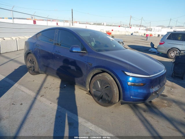 2026 TESLA MODEL Y 7SAYGDED4TF433993 Photo 0