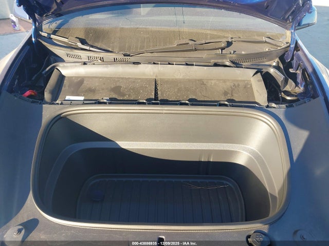 2026 TESLA MODEL Y 7SAYGDED4TF433993 Photo 9