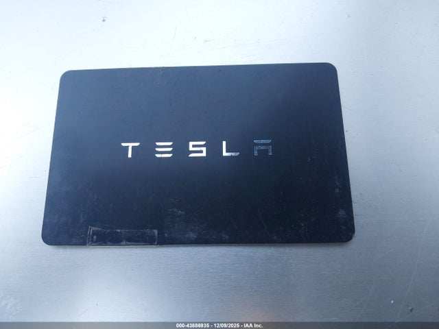 2026 TESLA MODEL Y 7SAYGDED4TF433993 Photo 10