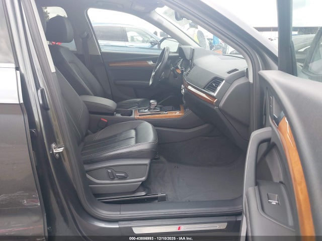 2023 AUDI Q5 WA1EAAFY2P2056519 Photo 4