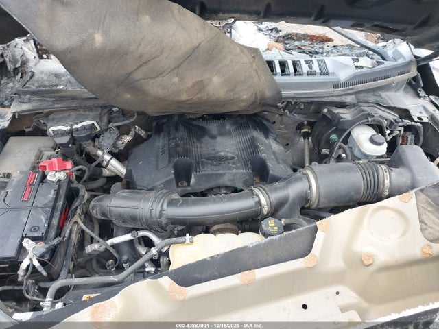 Ford F-150 Platinum 2017 1FTEW1EG4HFB41713 Image 10