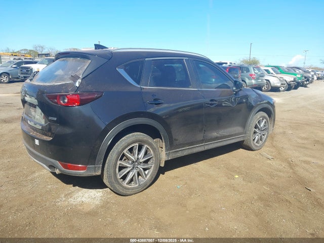 Mazda Cx-5 Touring 2018 JM3KFACMXJ1469773 Image 4