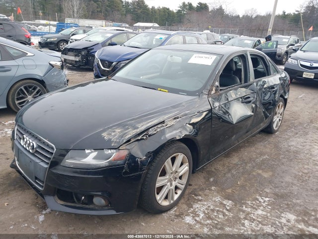 2011 AUDI A4 WAUDFAFL1BN005587 Photo 1