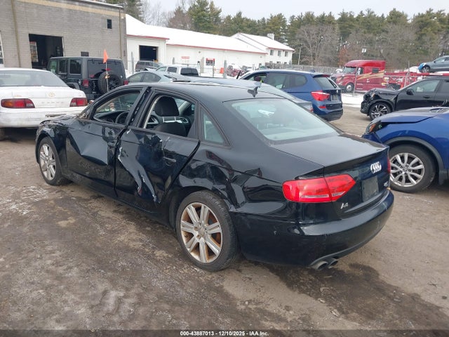 2011 AUDI A4 WAUDFAFL1BN005587 Photo 2