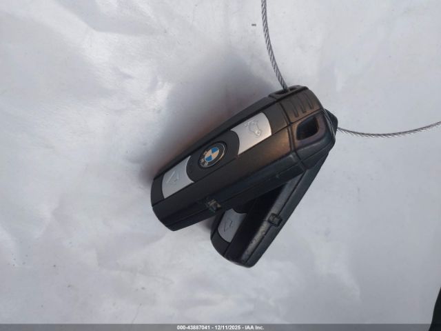 2013 BMW X1 WBAVM1C52DVW43480 Photo 10