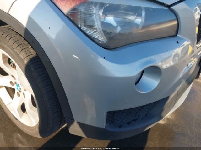 2013 BMW X1 WBAVM1C52DVW43480 Photo 5