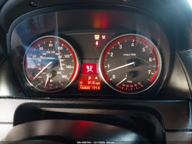 2013 BMW X1 WBAVM1C52DVW43480 Photo 6