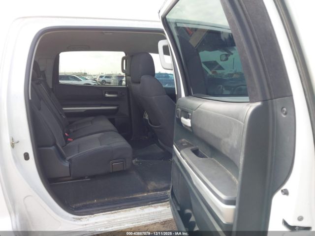 2017 TOYOTA TUNDRA 5TFDW5F17HX588608 Photo 7