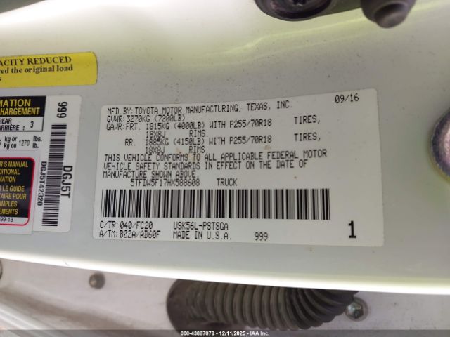 2017 TOYOTA TUNDRA 5TFDW5F17HX588608 Photo 8